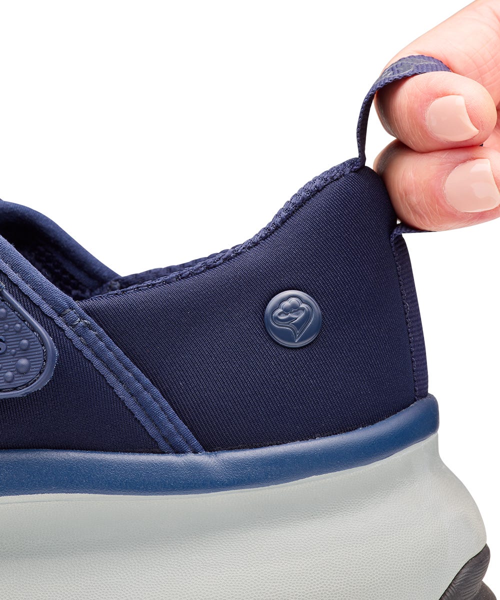 Women’s Easy-On Mary Jane Shoes – Adjustable Fit (Regular to Extra Wide)